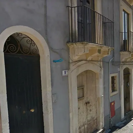 Verginelle House * Catania