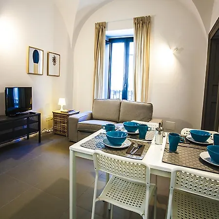 Verginelle House Apartment *