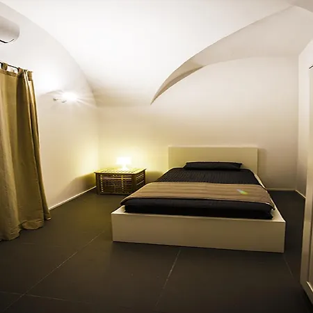 Apartment Verginelle House Catania